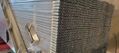 Attēls Metāla viengabala arkas siltumnīca GAUDI 2m platumā 25x20mm arkas